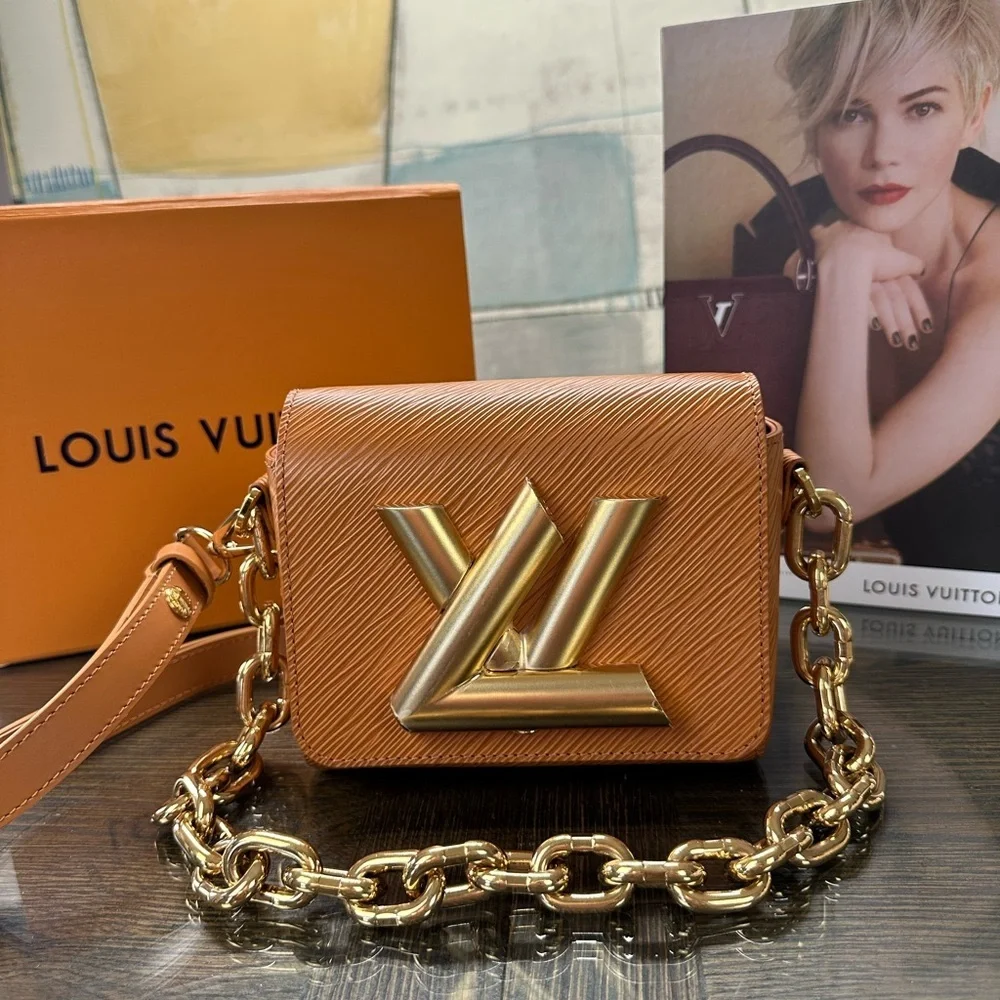 Louis Vuitton Tan Crossbody Bag with Timeless Elegance